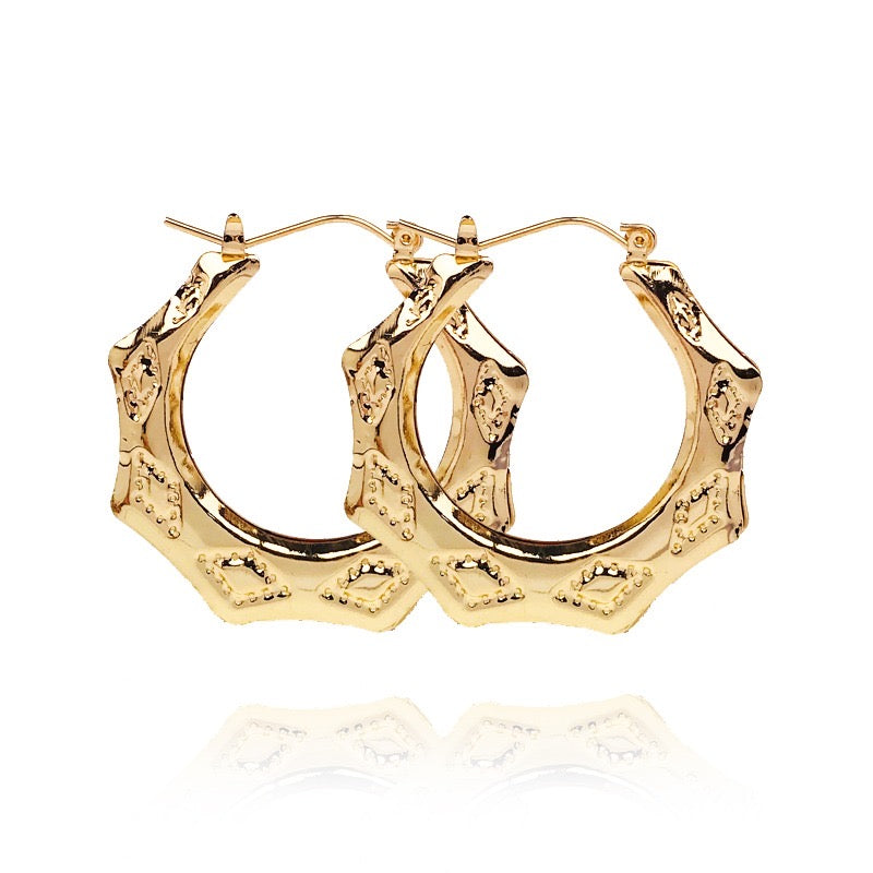 Pendientes de aro con estilo