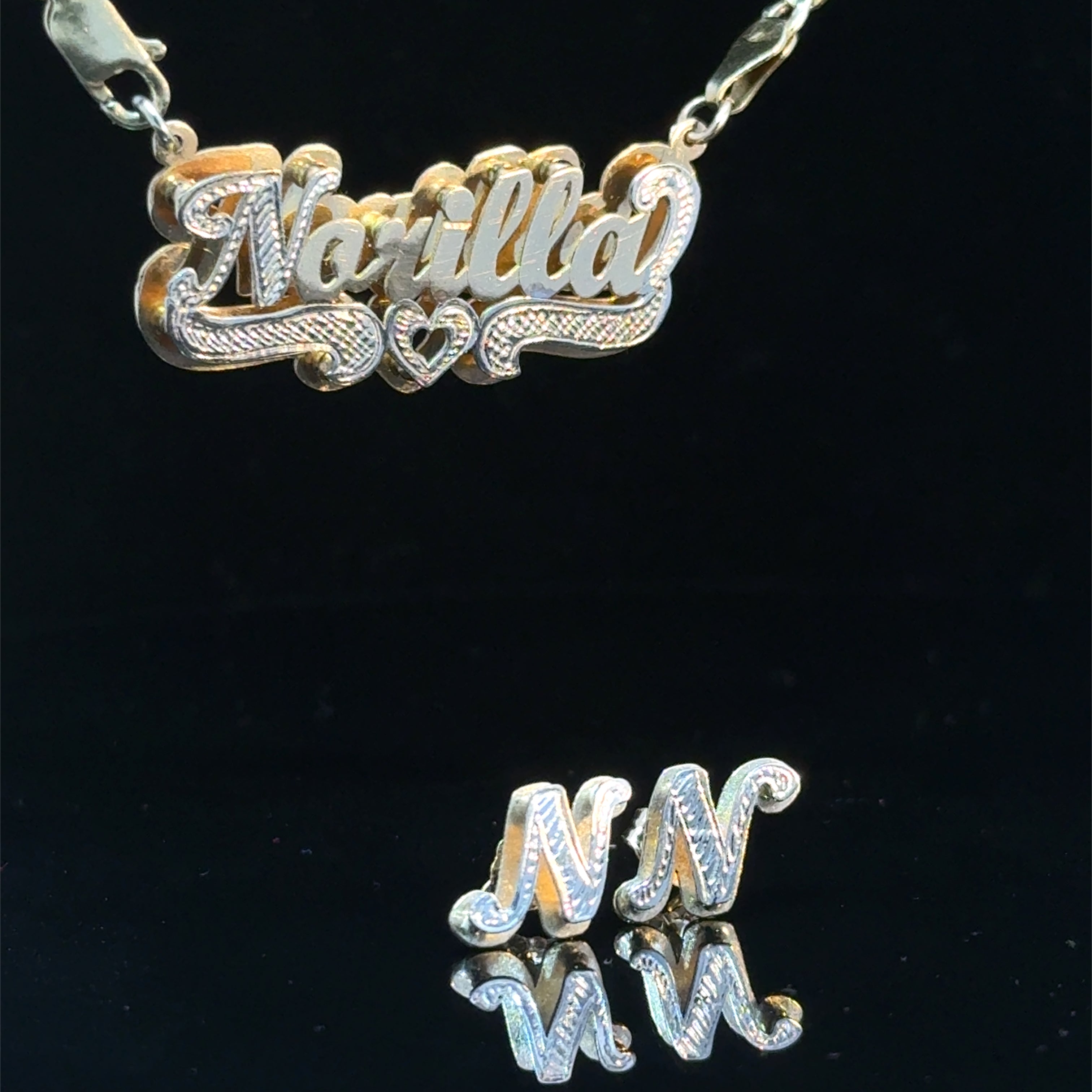 Shadow nameplate set