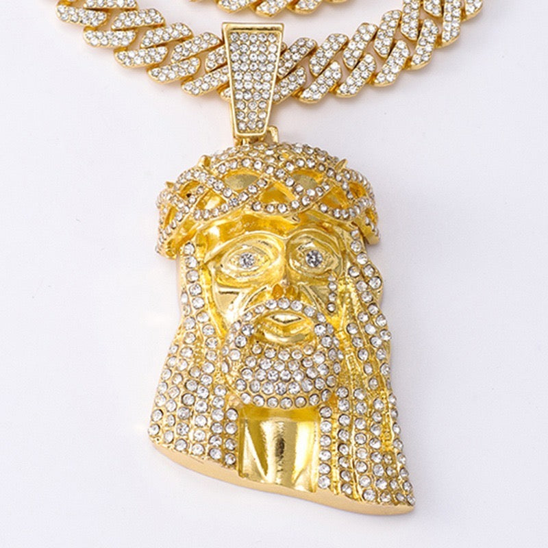 Collar con colgante de Jesús con diamantes de imitación y cadena de eslabones cubanos – 23”