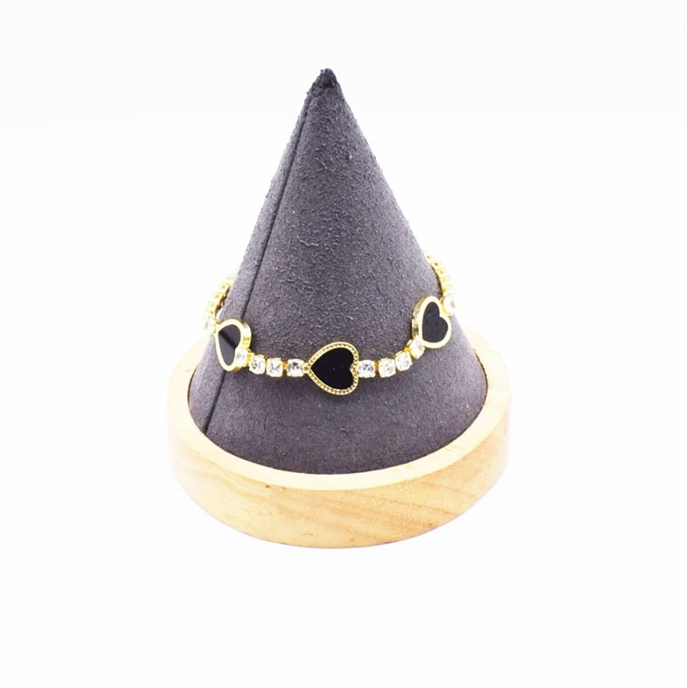 Pulsera con dije de corazón dorado