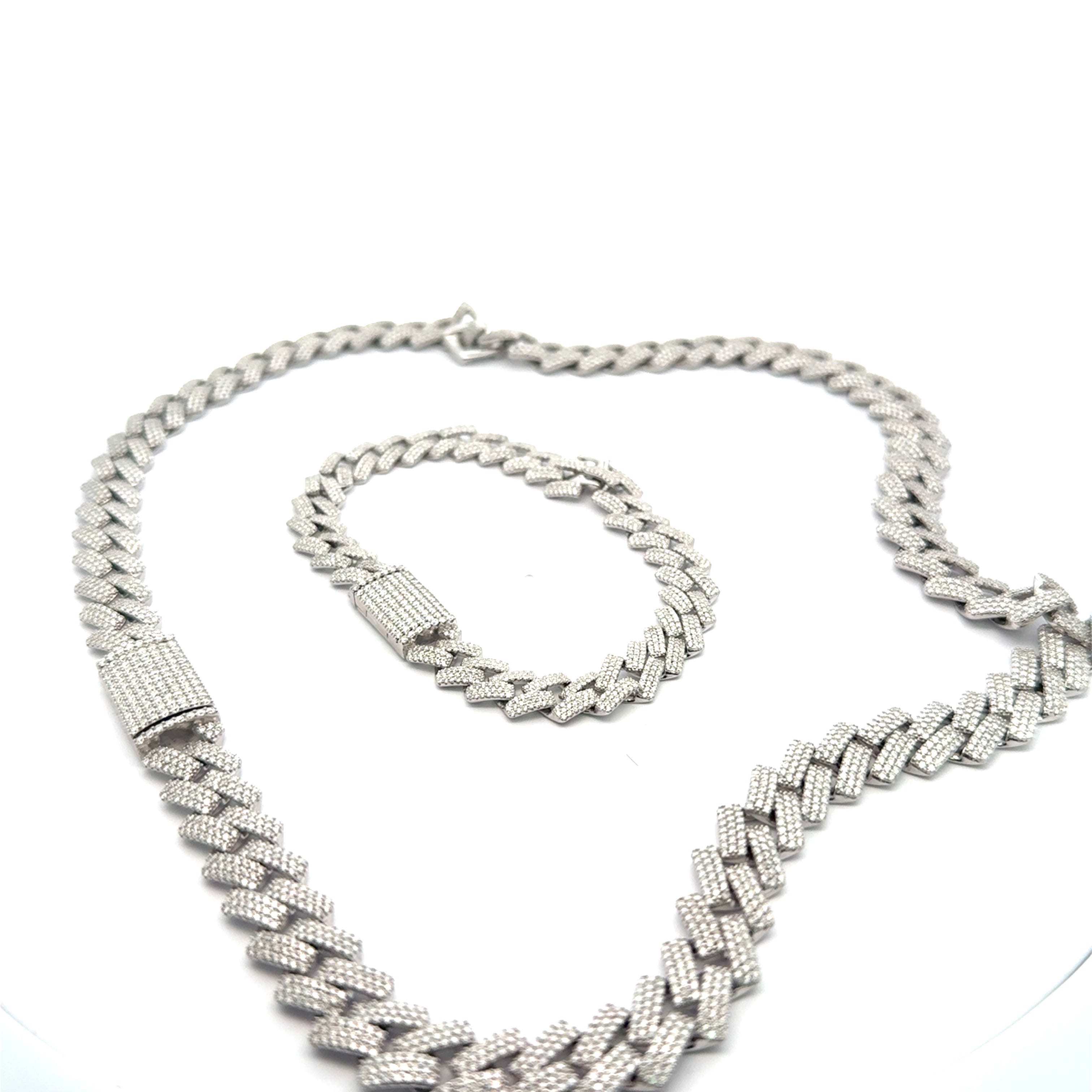 VVS Moissanite Set – Bracelet & Chain