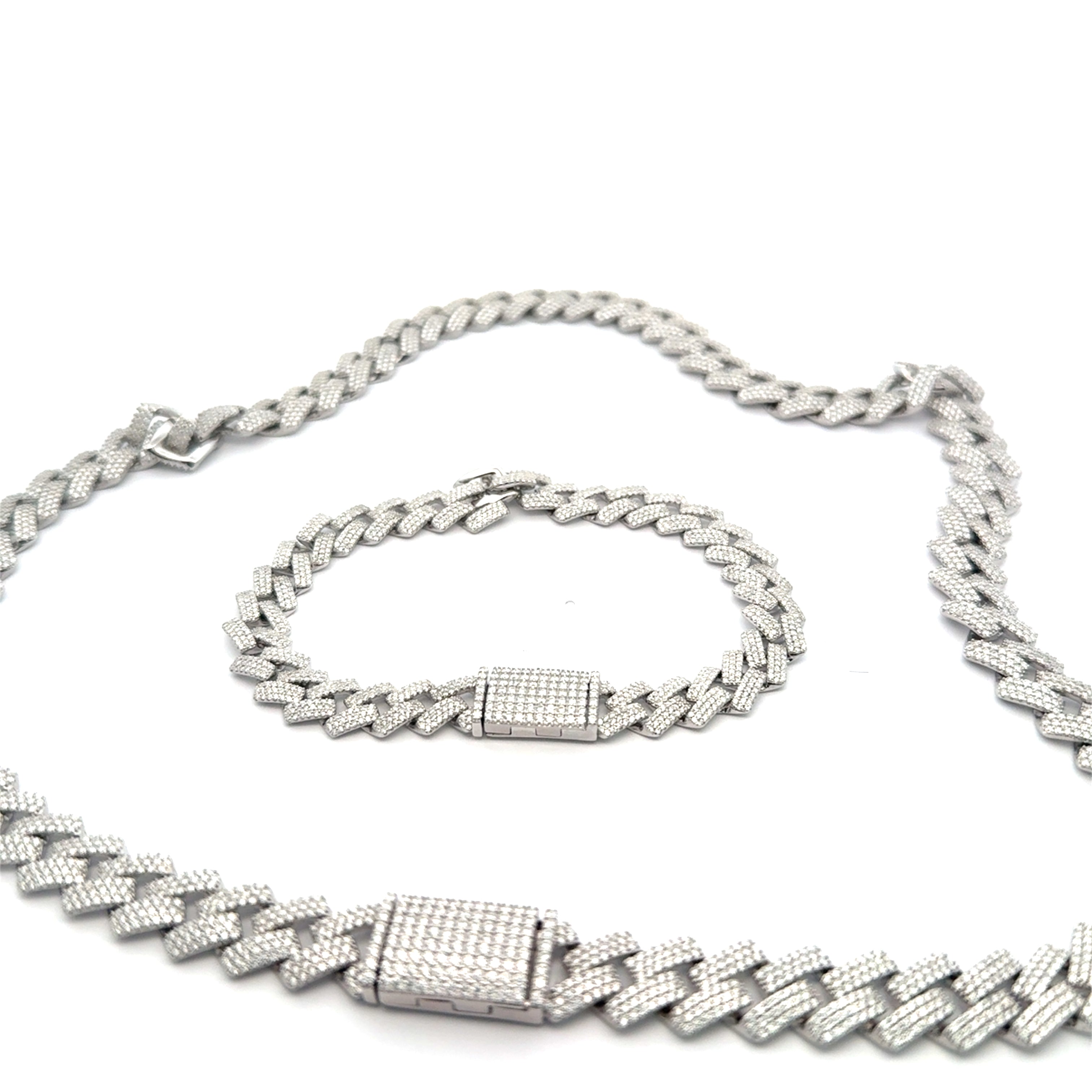 VVS Moissanite Set – Bracelet & Chain