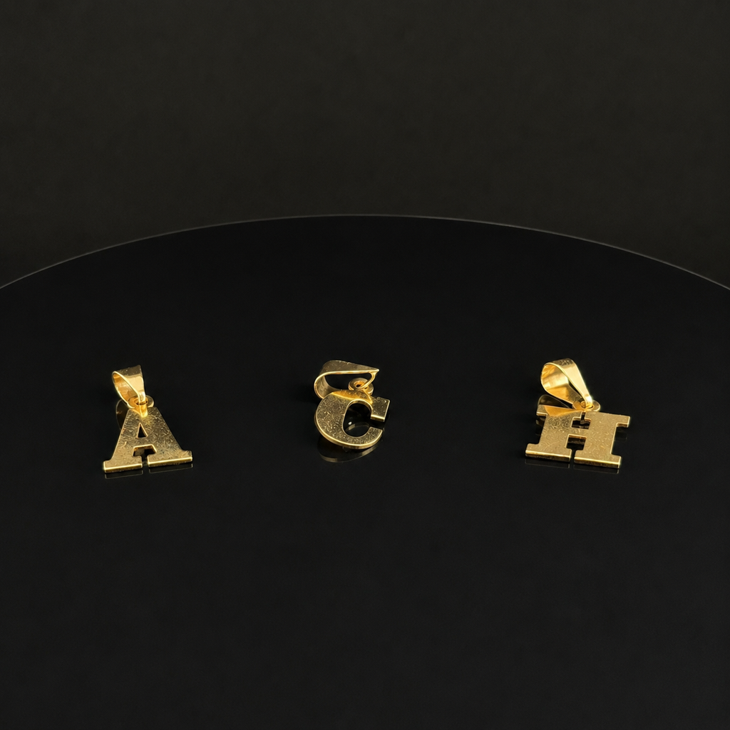 10K Gold Initial Pendant Necklace 18” Chain