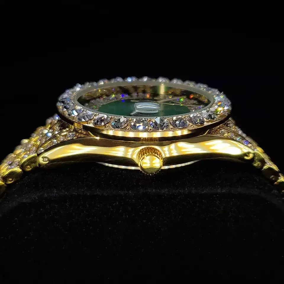 Majestad Esmeralda: Reloj de lujo de oro
