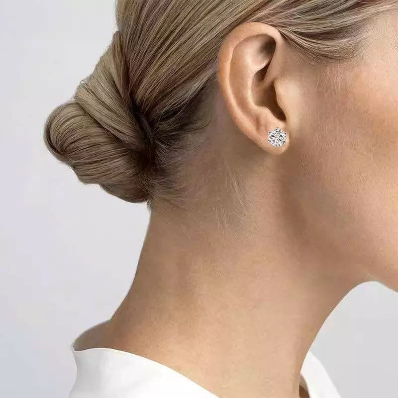 14k Gold Stud earrings