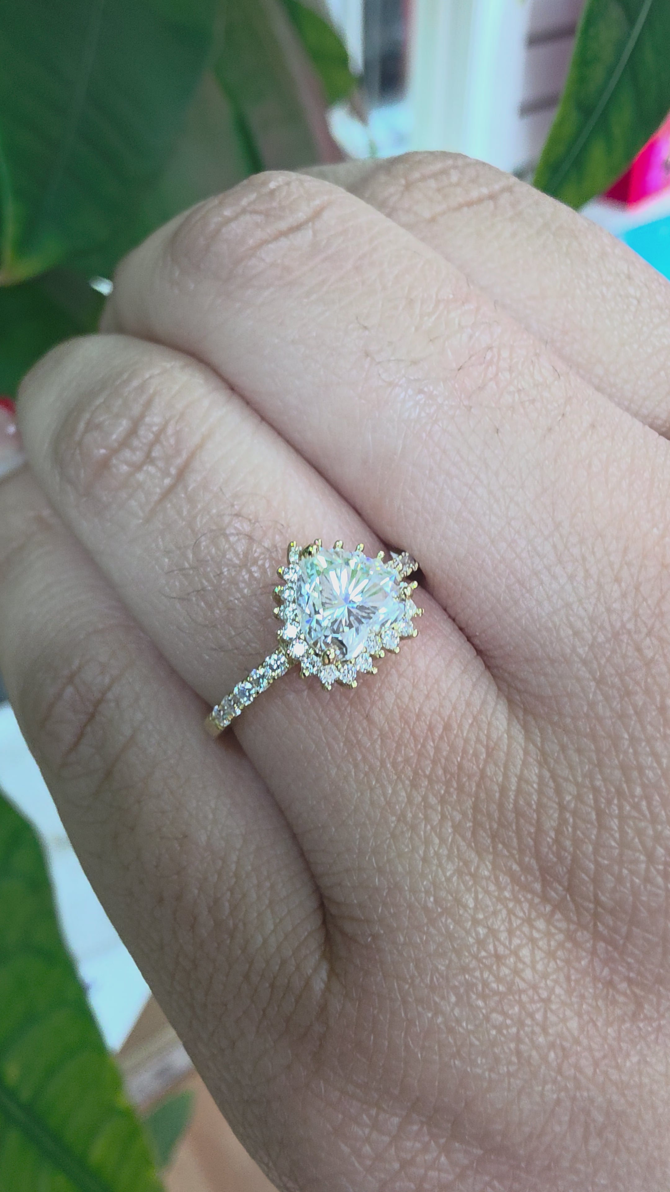 1.52ct VVS Moissanite Pear Halo Ring – 925 Silver