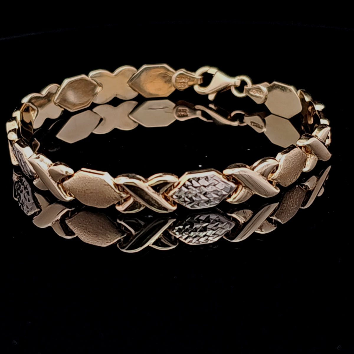 Elegant Two-Tone Gold Marquise Link Bracelet – Diamond-Cut Design for Women